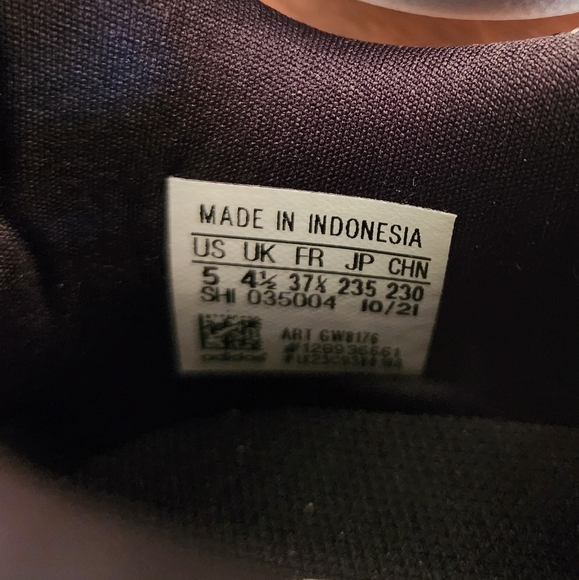 Adidas Women's/youth Swift Run 22 Running Shoes - Picture 5 of 10